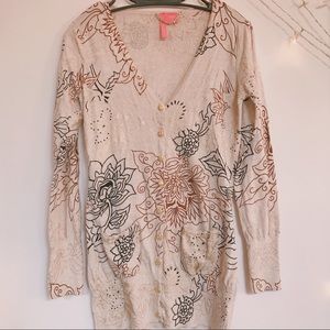 Beautiful Floral Cardigan 4/$15 💕